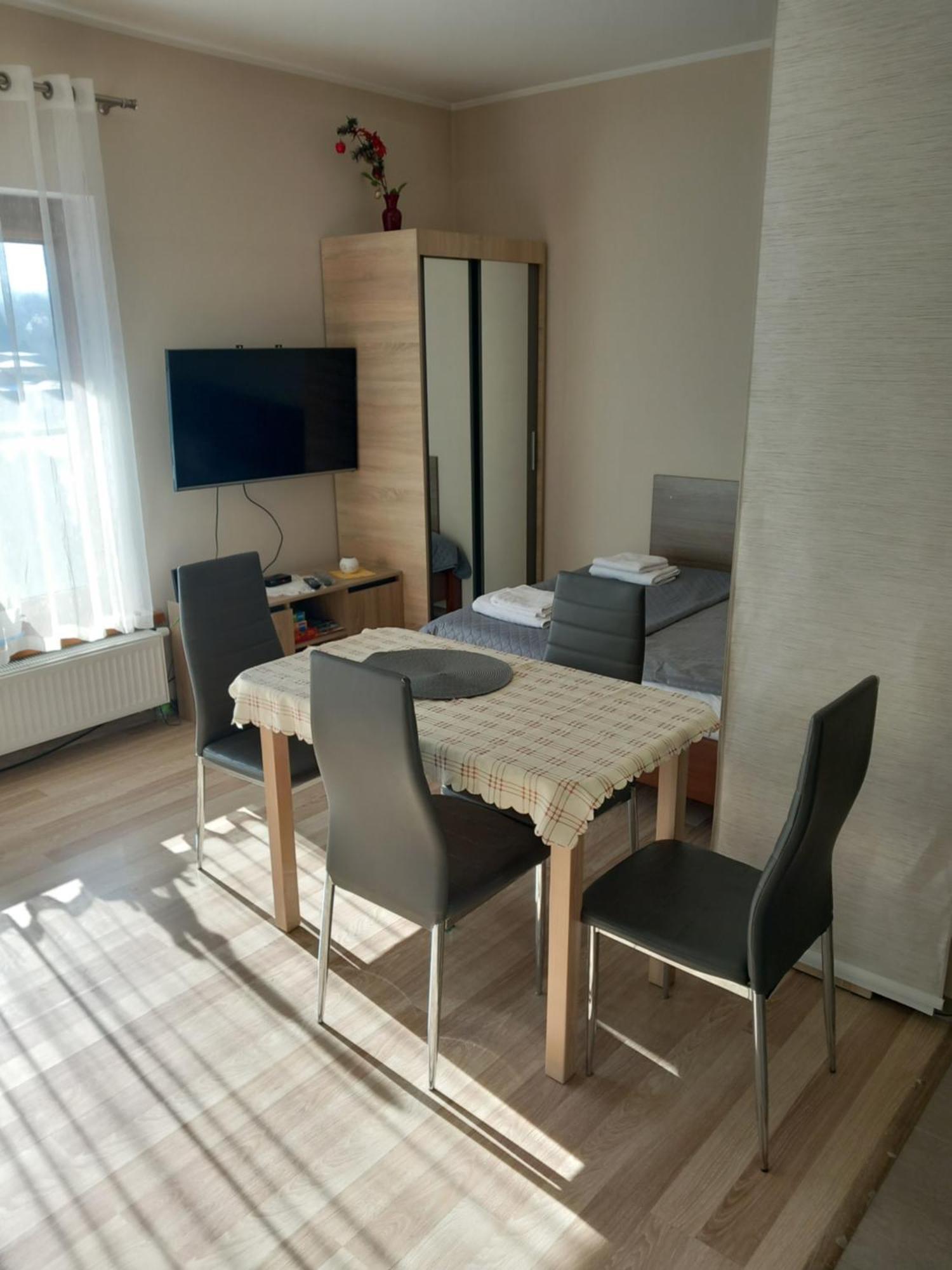 Apartament Jelenia Gora - Cieplice Exteriér fotografie